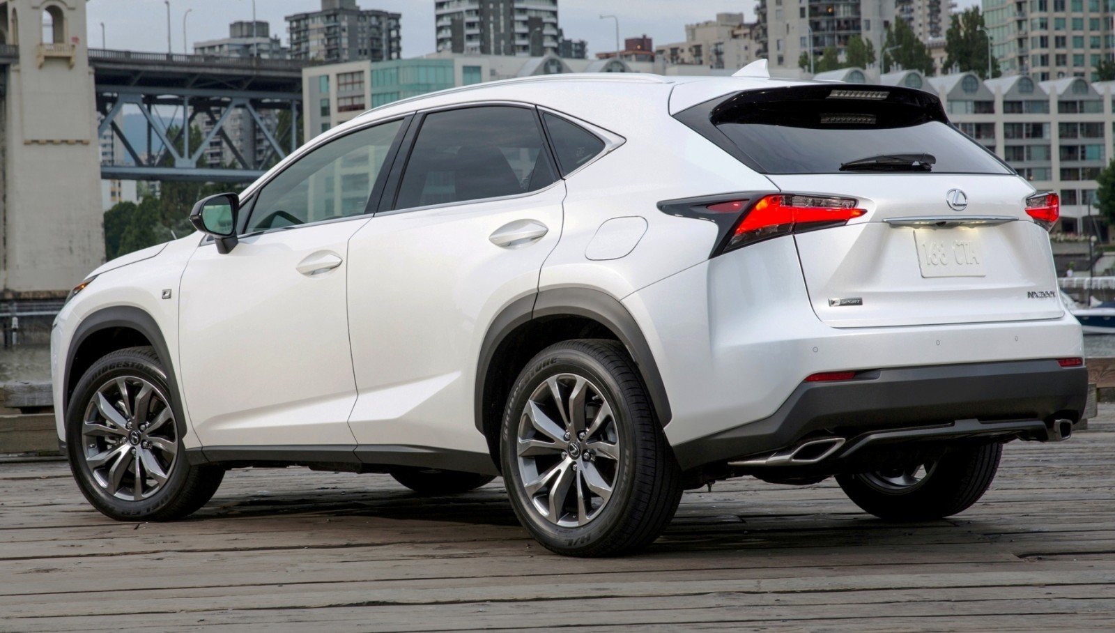 2015_lexus_nx_200t_f_sport_002_20140706225601370