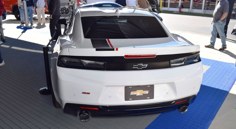 2016 Camaro SS with Chevrolet Performance Parts 9