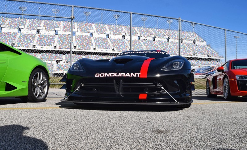 2016 Dodge VIPER ACR - Bondurant Black 11