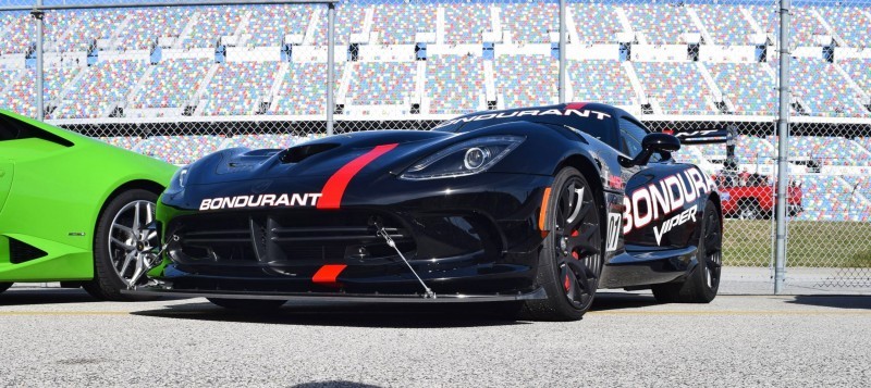 2016 Dodge VIPER ACR - Bondurant Black 17