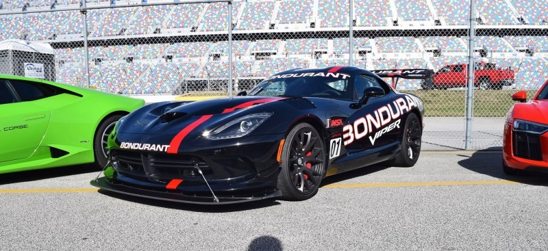 2016 Dodge VIPER ACR - Bondurant Black 18