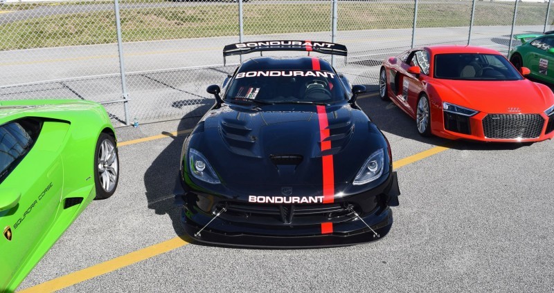 2016 Dodge VIPER ACR - Bondurant Black 4