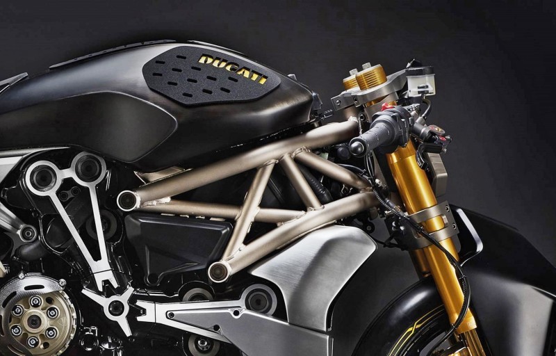 2016 Ducati Draxter Concept 4