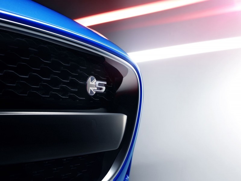 2016 Jaguar F-TYPE British Design Edition 10