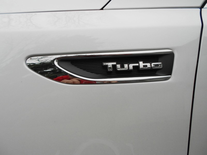 2016 Kia Optima SX Turbo Review 8