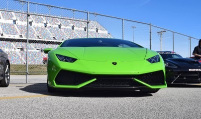 2016 Lamborghini HURACAN Verde Mantis  1