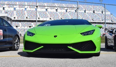 2016 Lamborghini HURACAN Verde Mantis  13