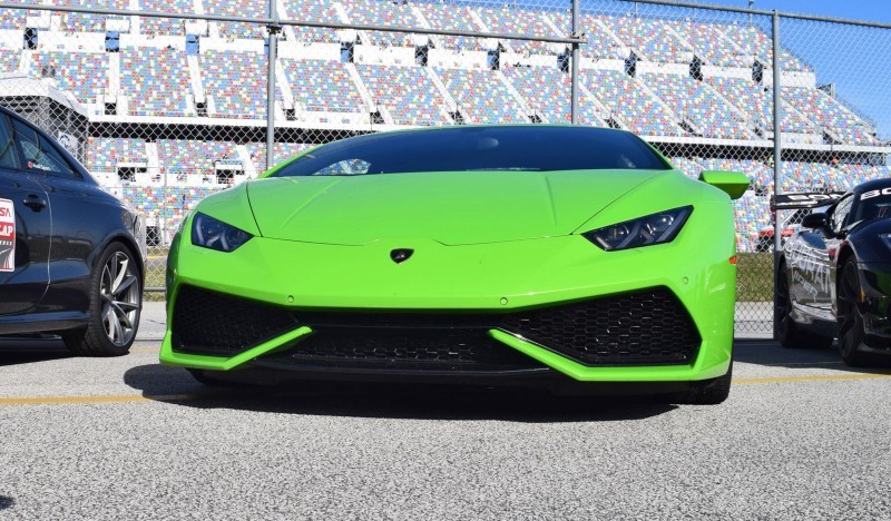 2016 Lamborghini HURACAN Verde Mantis  14