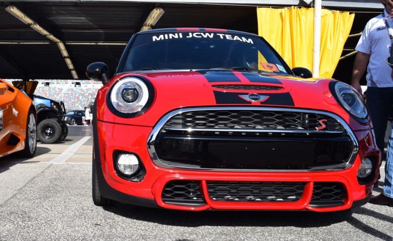 2016 MINI JCW Hardtop - USA 11