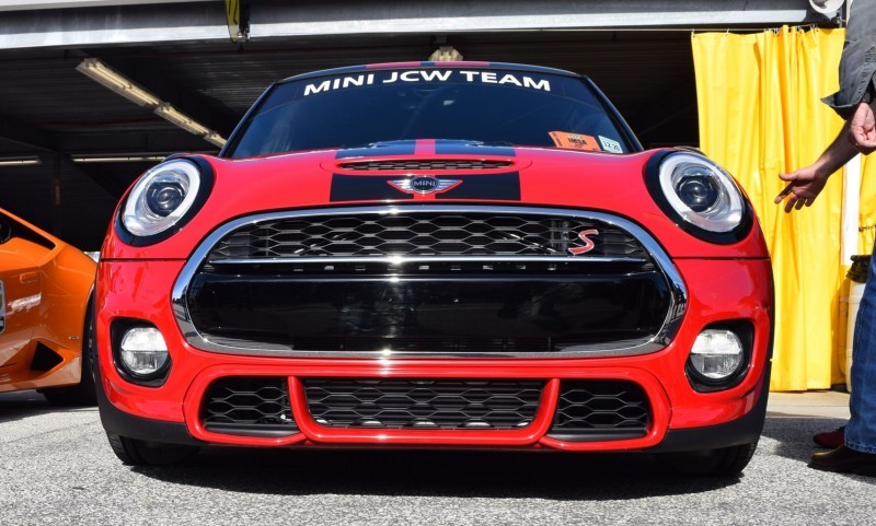 2016 MINI JCW Hardtop - USA 19