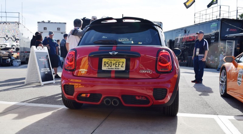 2016 MINI JCW Hardtop - USA 8