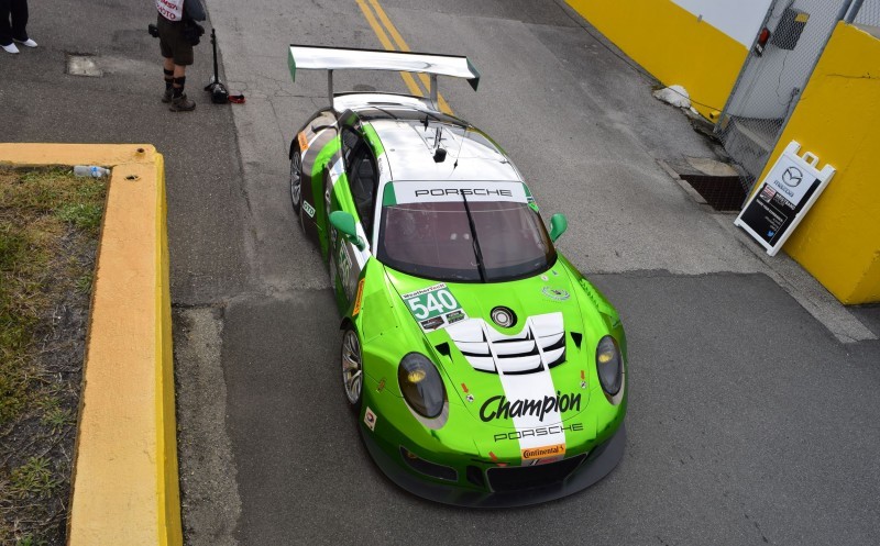 2016 Porsche 911 GT3R Daytona Champion Racing 5