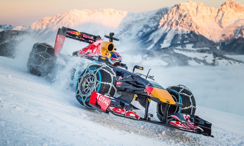 2016 Red Bull F1 Car Austria Snowchains Skiing 24