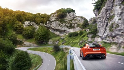 2017 Jaguar F-TYPE SVR 8