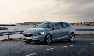 175935_Volvo_V40_T4_Momentum_Location_3_4_Front