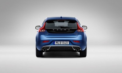 175958_Volvo_V40_T5_R_design_Studio