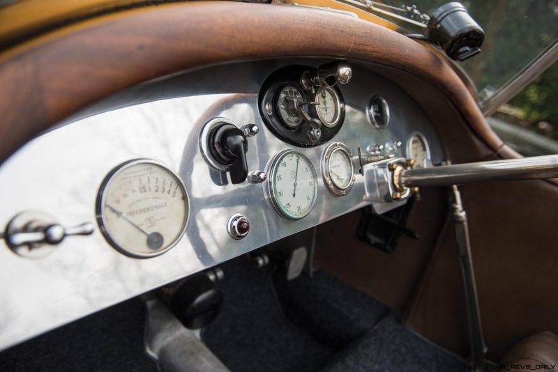 1925 Bugatti Type 30 Tourer  29