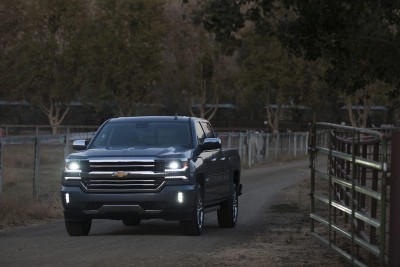 2016-Chevrolet-Silverado-016