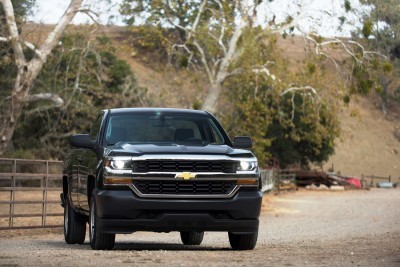 2016-Chevrolet-Silverado-044