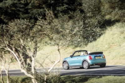 2017 MINI Cooper Convertible 40