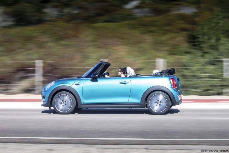 2017 MINI Cooper Convertible 41