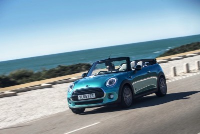 2017 MINI Cooper Convertible 44