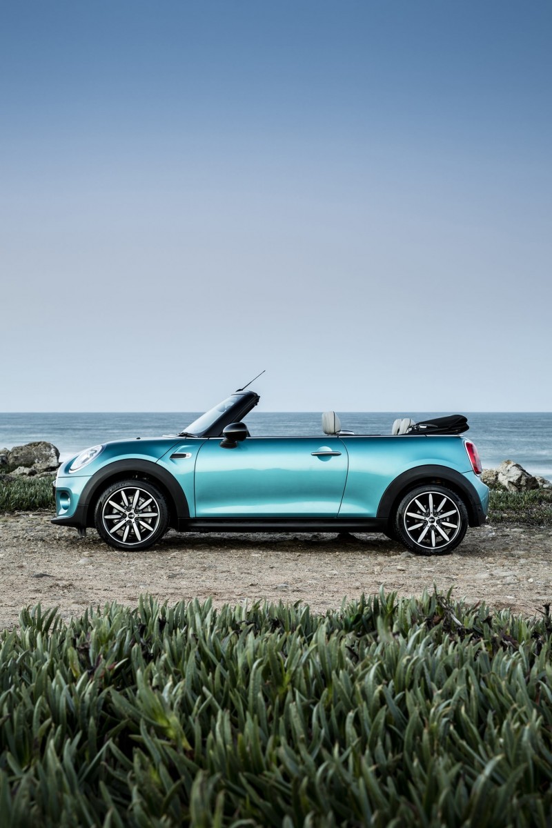 2017 MINI Cooper Convertible 5