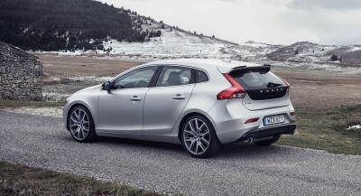 187946_Volvo_V40_with_Polestar_Parts