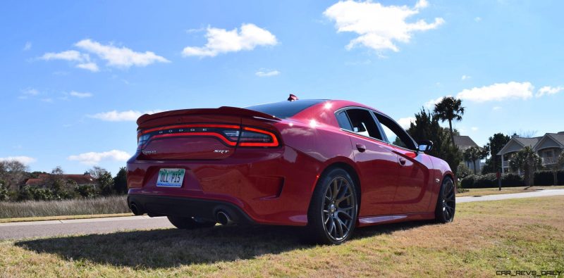 2016 Dodge Charger SRT 392 27