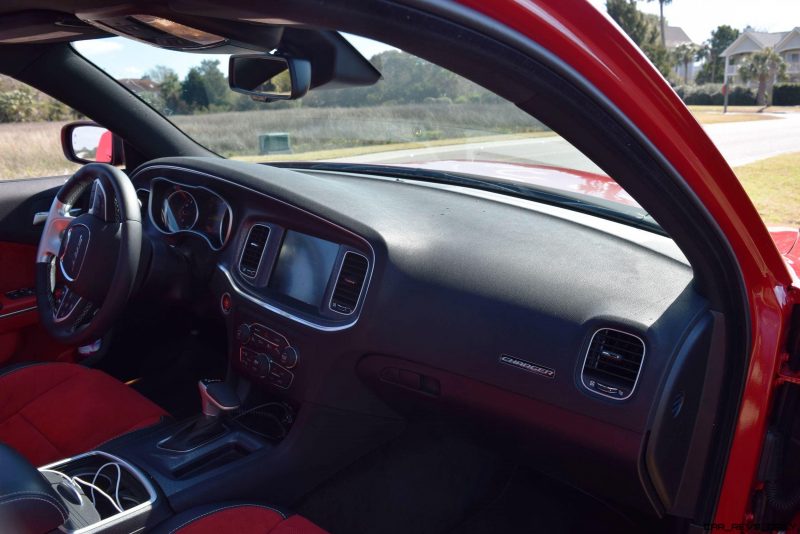 2016 Dodge Charger SRT392 Interior 10