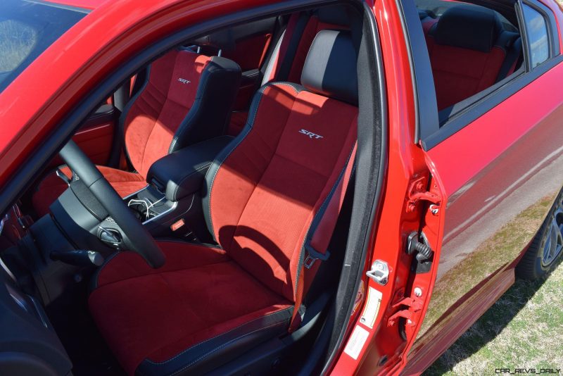 2016 Dodge Charger SRT392 Interior 18