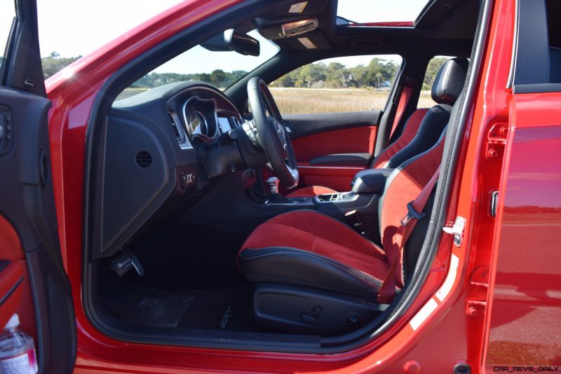2016 Dodge Charger SRT392 Interior 19