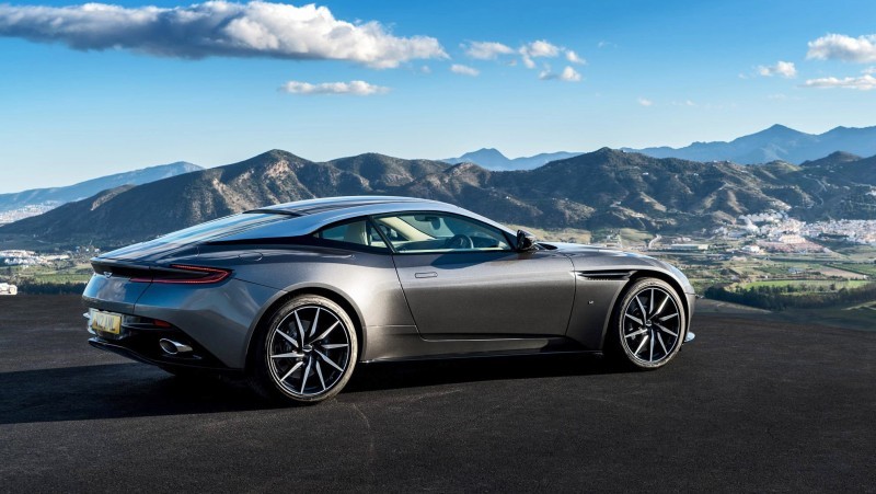 2017 Aston Martin DB11 Exterior 6