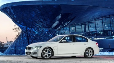 2017 BMW 330e iPerformance 14