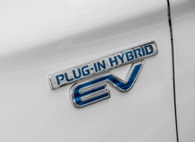 2017 Mitsubishi Outlander PHEV Hybrid 30