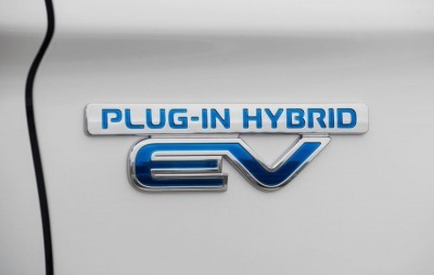 2017 Mitsubishi Outlander PHEV Hybrid 31