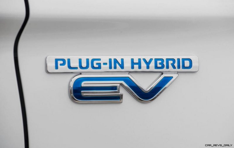 2017 Mitsubishi Outlander PHEV Hybrid 31