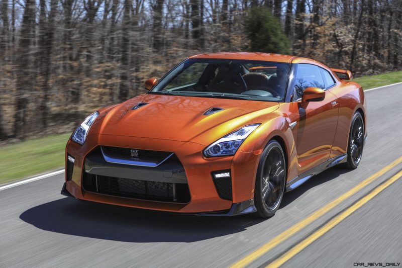 2017_nissan_gtr_11