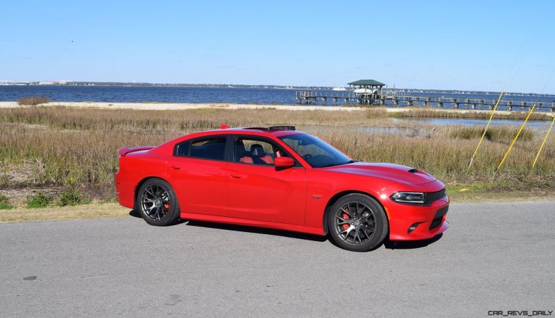 HD Road Test Review - 2016 Dodge Charger SRT392 25
