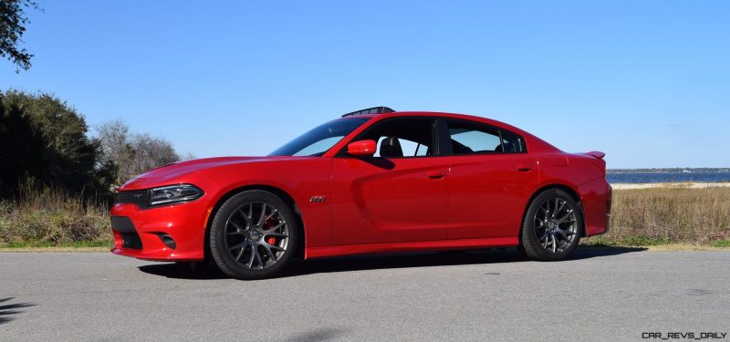 HD Road Test Review - 2016 Dodge Charger SRT392 39