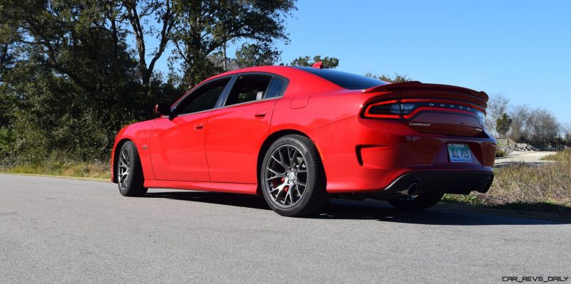 HD Road Test Review - 2016 Dodge Charger SRT392 64