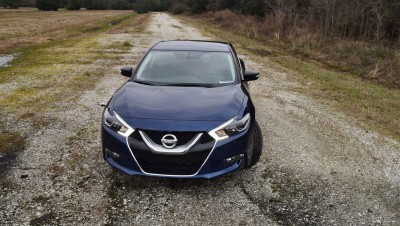 HD Road Test Review - 2016 Nissan Maxima SR 10