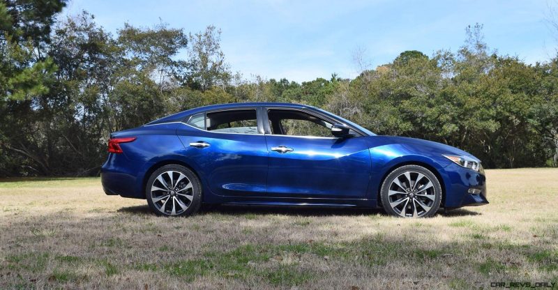 HD Road Test Review - 2016 Nissan Maxima SR 14