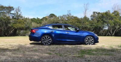 HD Road Test Review - 2016 Nissan Maxima SR 15