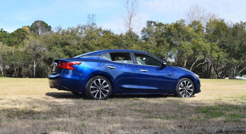 HD Road Test Review - 2016 Nissan Maxima SR 16