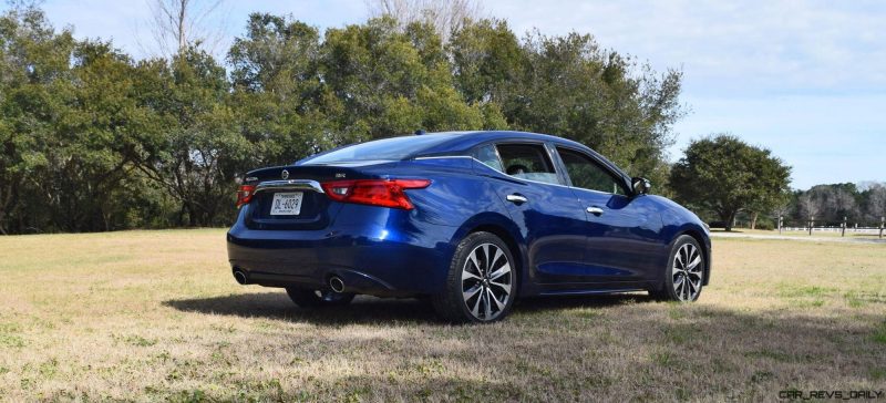 HD Road Test Review - 2016 Nissan Maxima SR 18