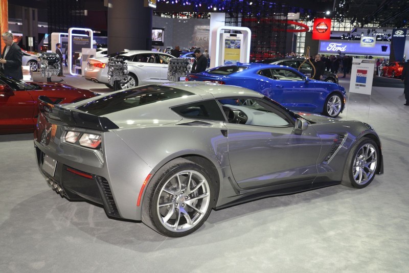 #NYIAS Live - Showfloor Mega Gallery 60