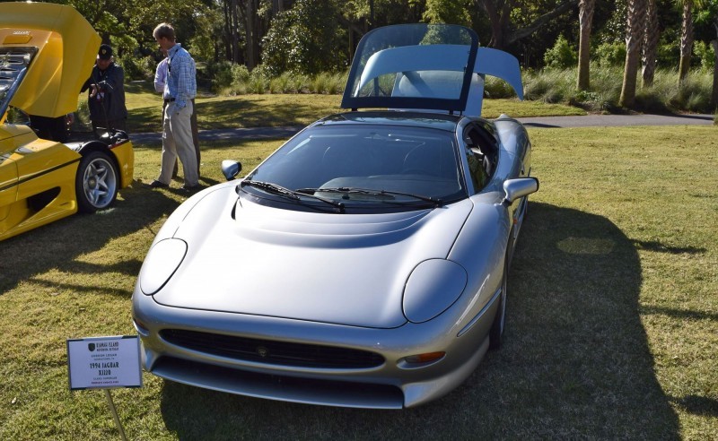 1994 Jaguar XJ220 10