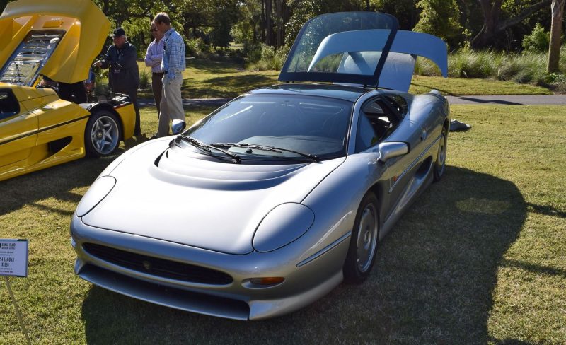 1994 Jaguar XJ220 11