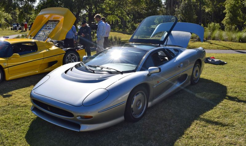 1994 Jaguar XJ220 13